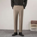 Pantaloni Classici con Chiusura Estesa